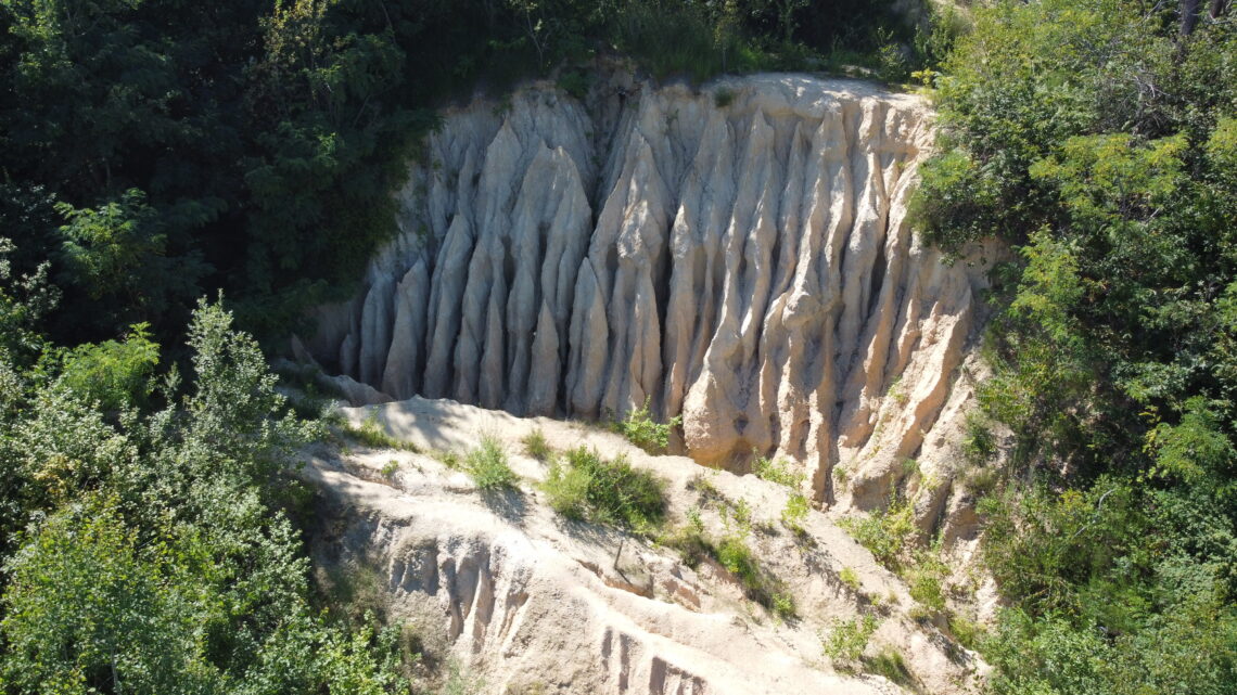 I Castelletti: formazione naturale in Piemonte unica al mondo!